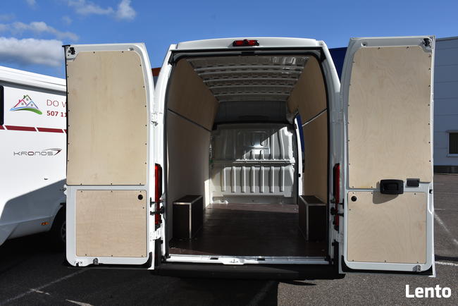 wypożyczalnia nowych busów L4H3