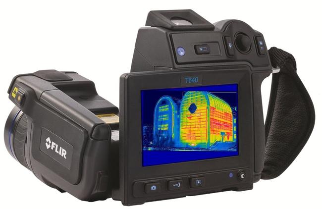 Lokalizacja wycieków z instalacji wodnych i grzewczych.