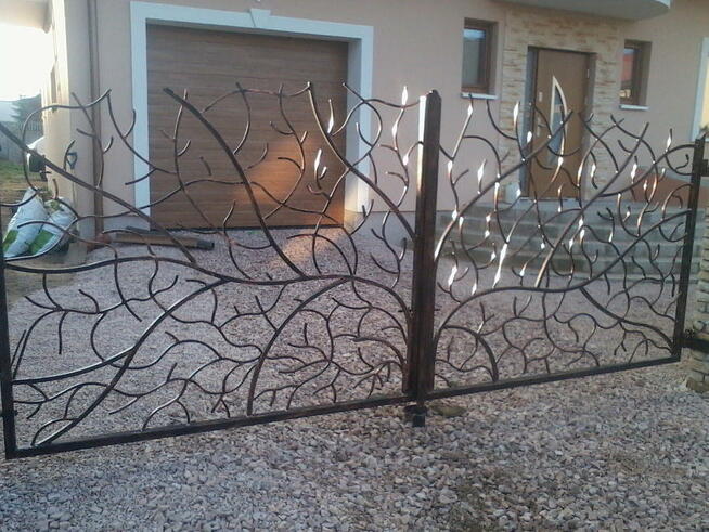 Ogrodzenia, bramy - nowoczesne, klasyczne.