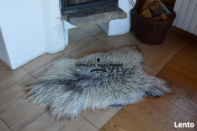 Skóra Owcza-Skóry Owcze Kolory Naturalne Kręcony Włos Island