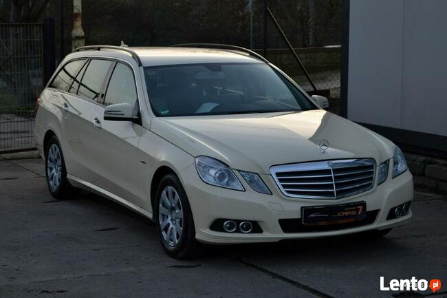 Mercedes E 220 Skórzana tapicerka, 7 osobowy ,klimatronic, wymieniony silnik