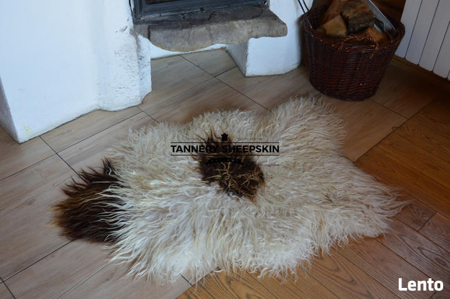 Skóra Owcza-Skóry Owcze Kolory Naturalne Kręcony Włos Island