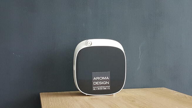 Odświeżacz powietrza elegancki perfumowany dyfuzor zapachowy