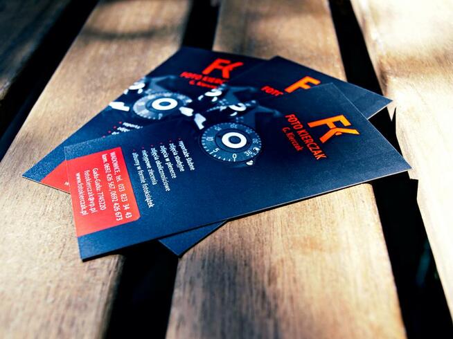 Wsparcie graficzne i marketingowe dla firm.