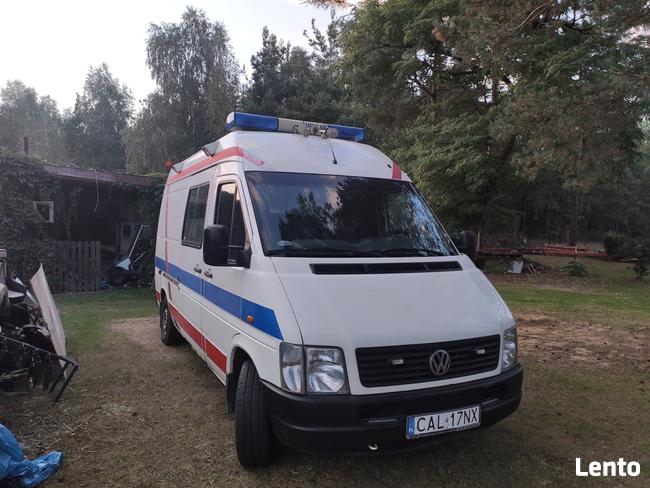 Beka sygnalizacyjna stroboskopowo-ledowa ambulansu