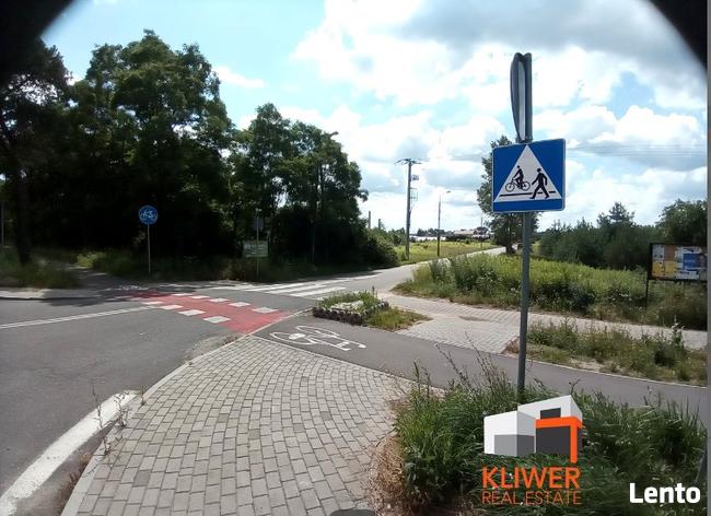 Sprze działkę handlowo usługową. Commercial and service plot