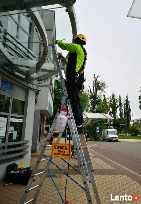 MYCIE DACHÓW I ELEWACJI CZYSZCZENIE RYNIEN