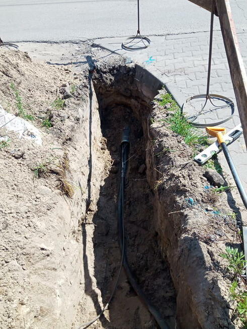 Usługi Minikoparką WYNAJEM Przeciski Kretem PRACE ZIEMNE