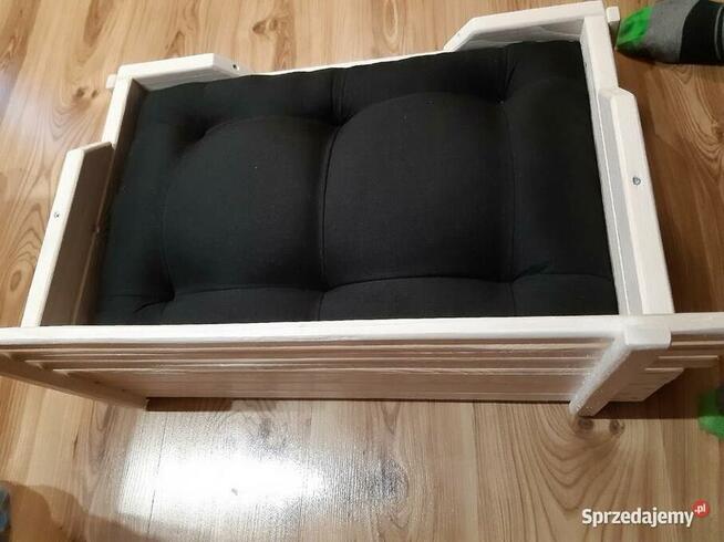 legowiska dla psa lub kota