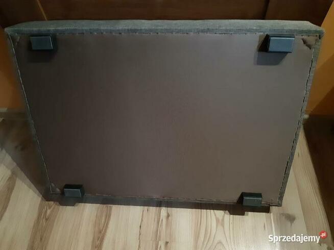 legowiska dla psa lub kota