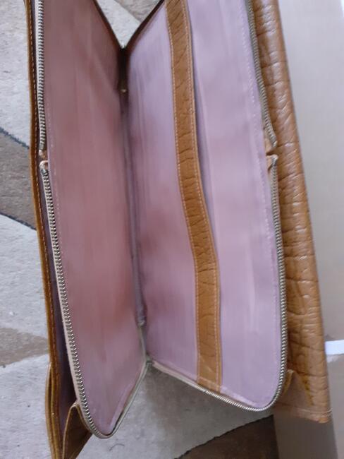 Teczka na dokumenty, solidna skóra, kolor jasno brązowy