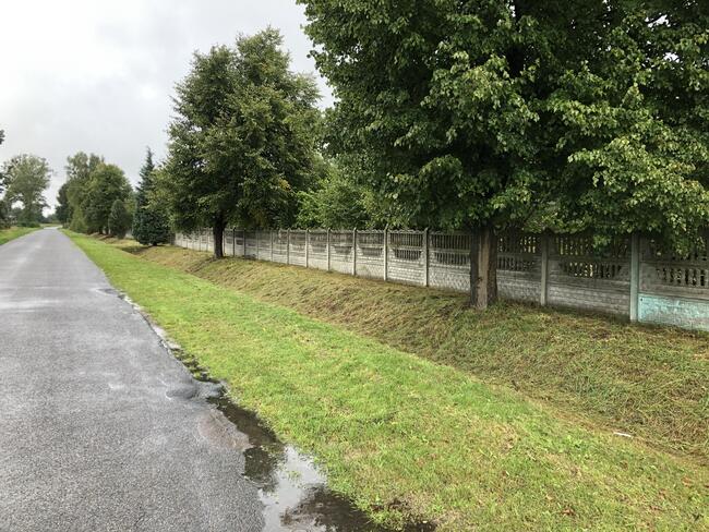 Sprzedam działkę inwestycyjną