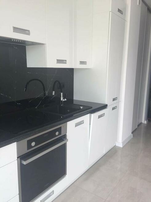 Wynajme nowy apartament z garazem