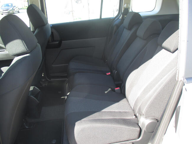 Sprowadzona, bezwypadkowa, serwisowana