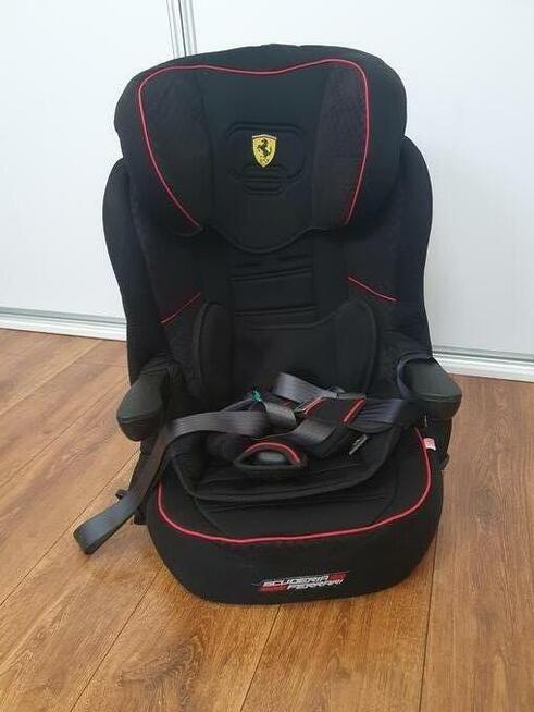 Sprzedam fotelik samochodowy