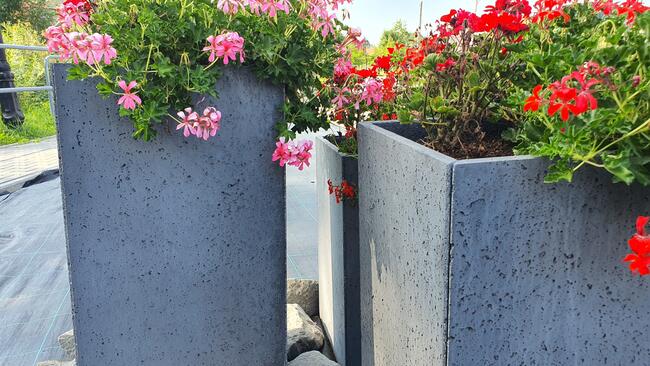 Donice z betonu architektonicznego 40 x 40