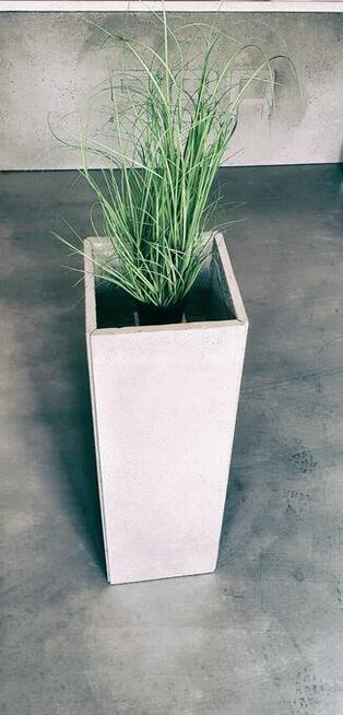 Donice z betonu architektonicznego 40 x 40