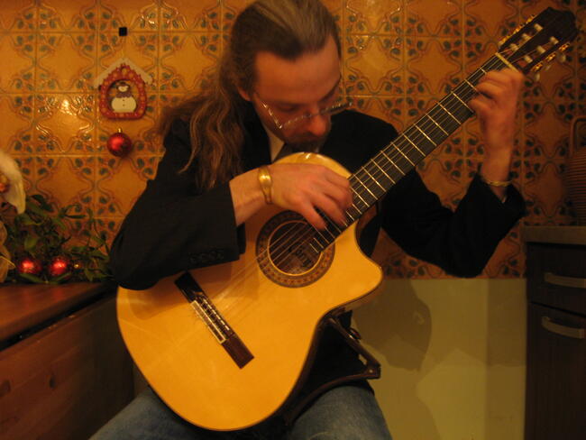 Lekcje gitary Warszawa. Poziom podstawowy i zaawans