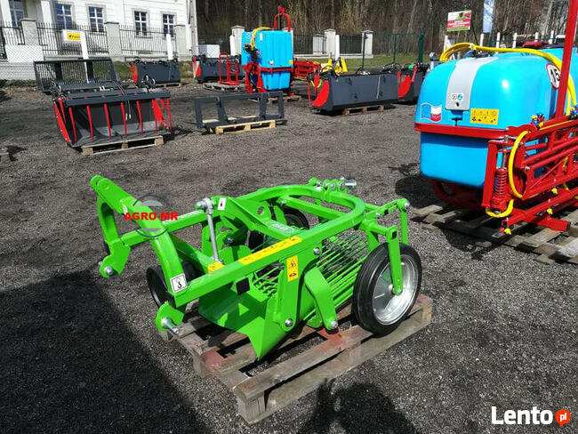 Kopaczka wibracyjna URSA (wyrzut do tyłu)