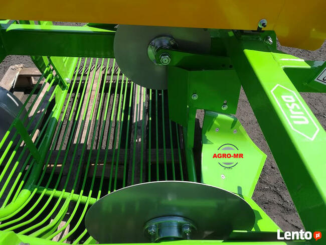 Kopaczka wibracyjna URSA (wyrzut na bok)