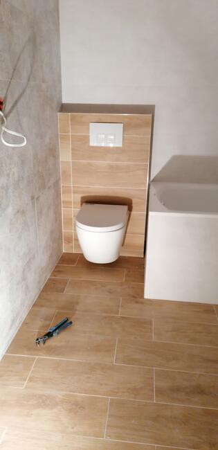 Remonty Docieplenia glazurnik