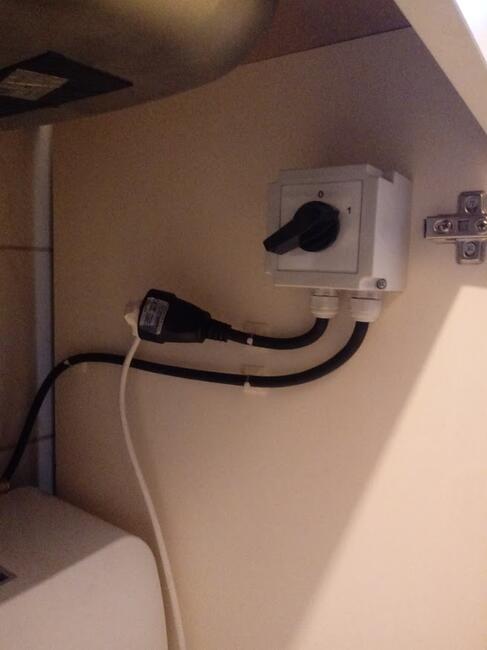 Flizowanie - Układanie płytek - Remonty łazienek