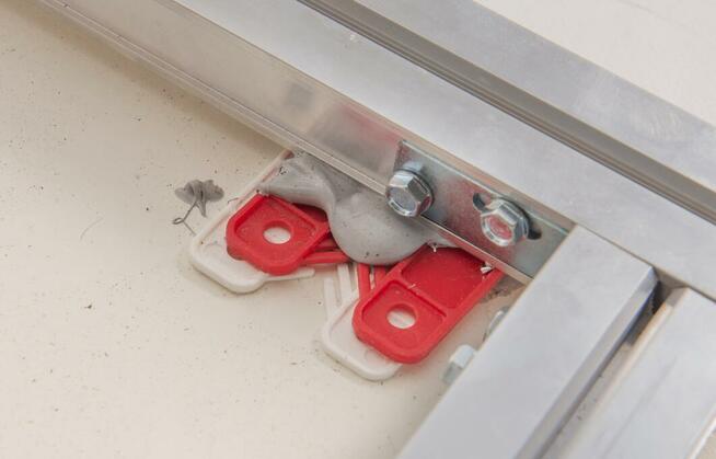 Kątownik 40x40mm, do legara aluminiowego pod taras , łącznik