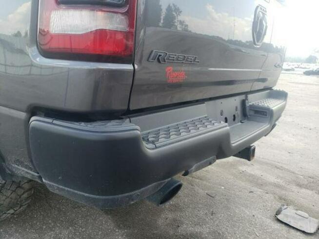 RAM 1500 Rebel, 2020, 5.7L, porysowany lakier
