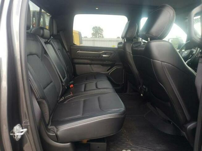 RAM 1500 Rebel, 2020, 5.7L, porysowany lakier
