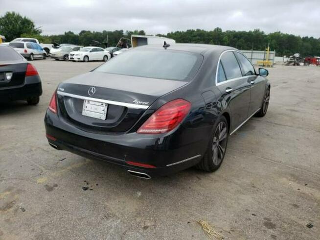 Mercedes S 500 2015, 4.6L, 4x4, porysowany lakier