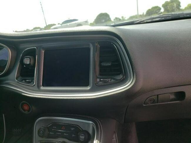 Dodge Challenger SRT Widebody, manual, porysowany lakier