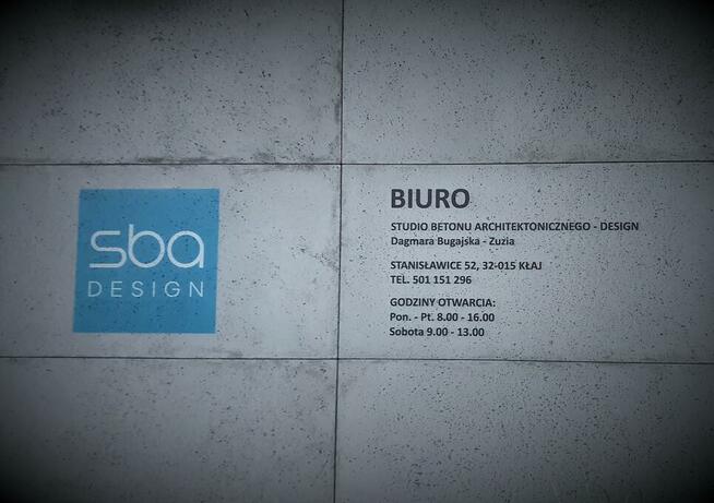 Beton architektoniczny -nadruki na betonie architektonicznym