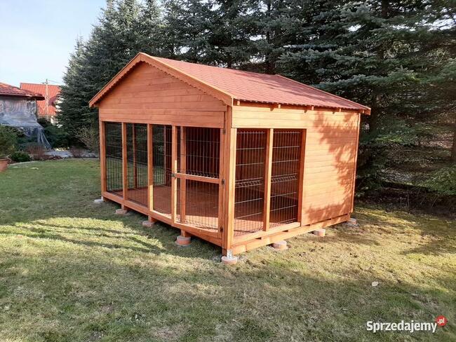 Kojec dla psa drewniany