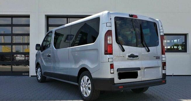 NOWY Renault Trafic 9-osobowy - wynajem, wypożyczalnia