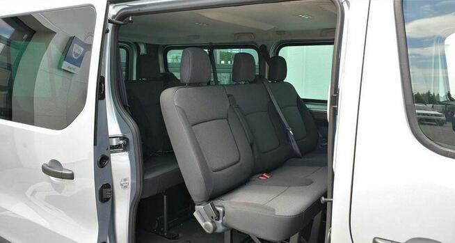 NOWY Renault Trafic 9-osobowy - wynajem, wypożyczalnia