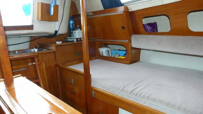 Sprzedam jacht żaglowy Becker 27/ 38tys