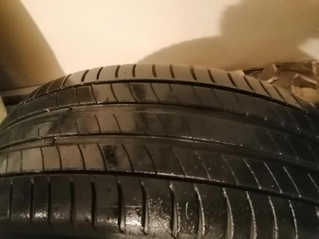 Sprzedam opony letnie 17