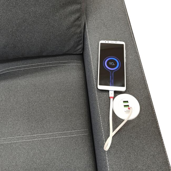 Praktyczna i nowoczesna kanapa Klara do pokoju | Meblesid