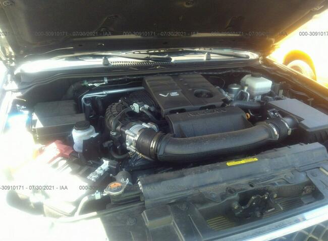 Nissan Frontier 2020, 3.8L, 4x4, od ubezpieczalni