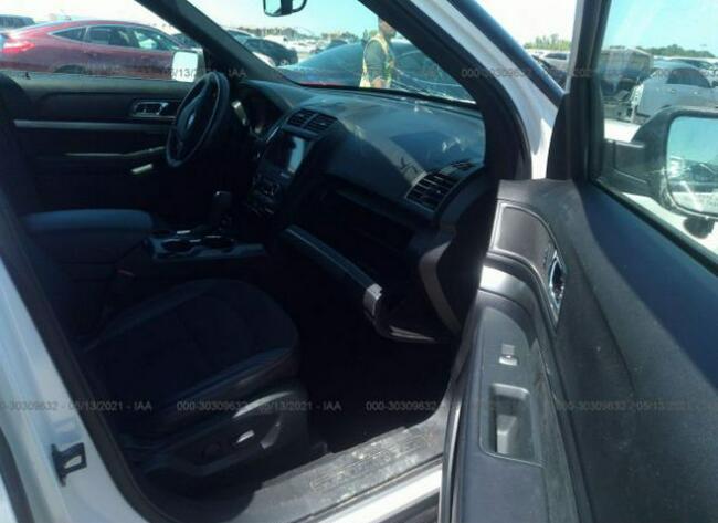 Ford Explorer 2019, 3.5L, po gradobiciu