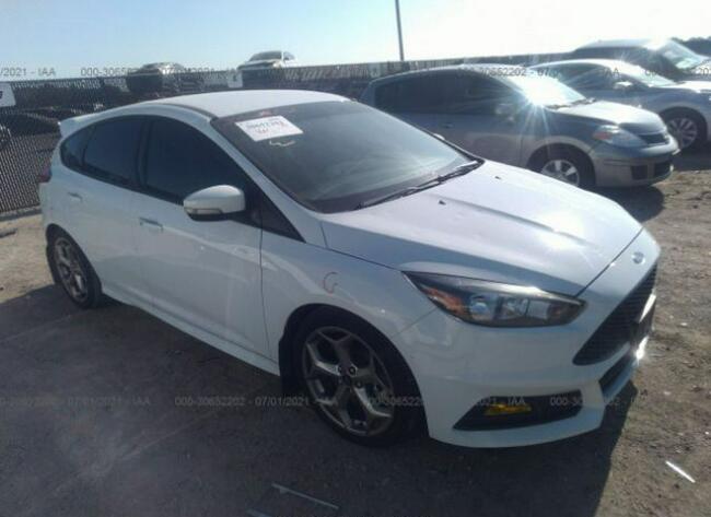 Ford Focus 2018, 2.0L, ST, po gradobiciu