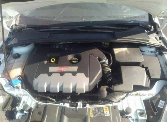 Ford Focus 2018, 2.0L, ST, po gradobiciu