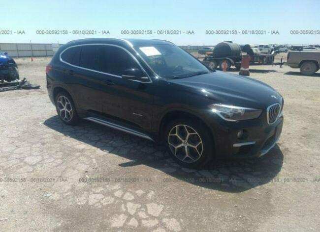 BMW X1 2017, 2.0L, 4x4, po gradobiciu