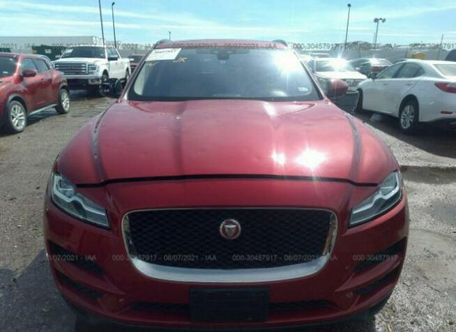 Jaguar F-Pace 2017, 3.0L, 4x4, po gradobiciu