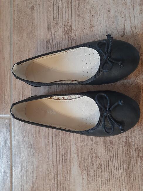 Balerinki dziewczęce czarne rozmiar 32