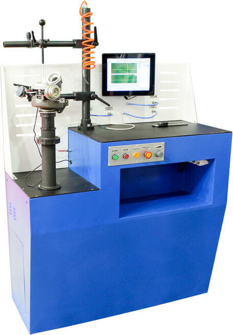 Maszyna regulacji mechanizmu zmiennej geometrii turbin