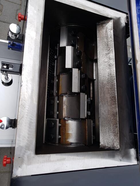 Kruszarka granulator tworzyw sztucznych plastiku 7,5kW