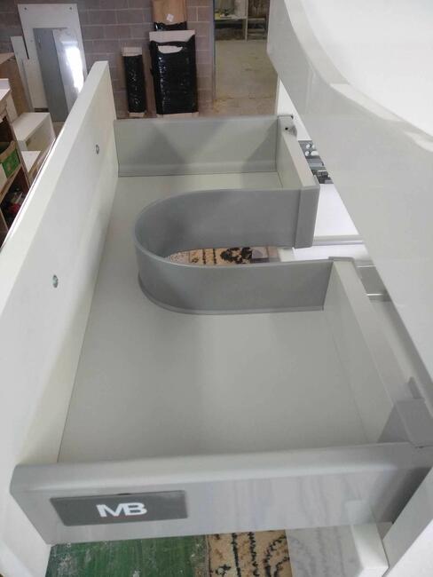 szafka pod umywalkę nablatową - meble łazienkowe na wymiar