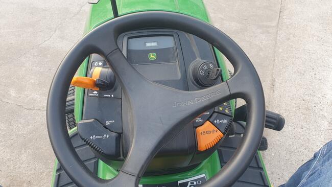 Sprzedam kosiarkę JOHHN DEERE X300R