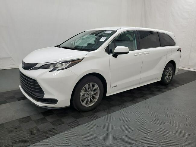 Toyota Sienna 2.5 SE